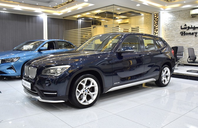BMW X1 sDrive18i ( 2015 Model ) in Blue Color! GCC Specs