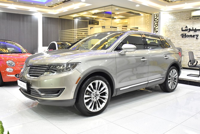 Lincoln MKX 2.7 ECOBoost AWD ( 2016 Model ) in Beige Color GCC Specs