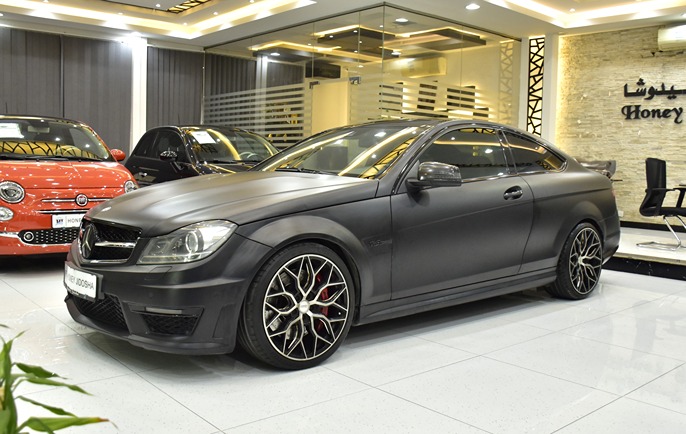 Mercedes Benz C63 AMG ( 2013 Model ) in Black Color GCC Specs