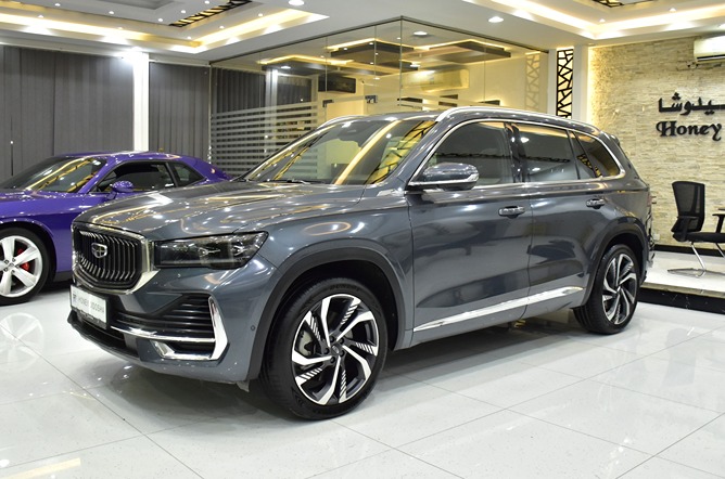 Geely Monjaro 4WD ( 2025 Model ) in Grey Color GCC Specs