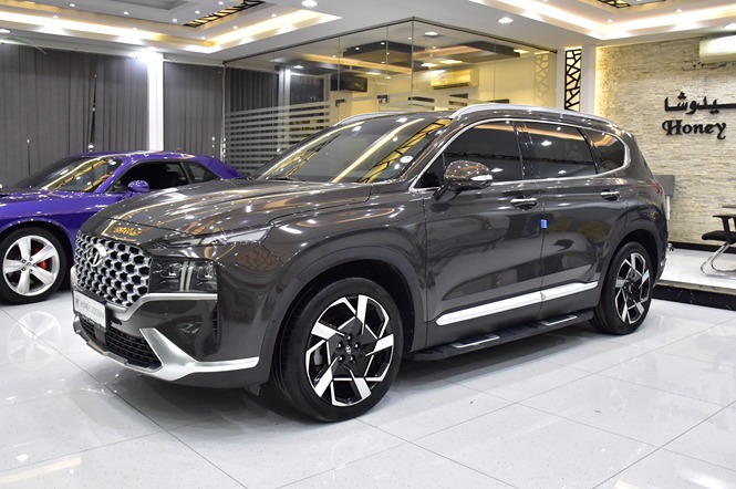 Hyundai SantaFe 3.5L ( 2023 Model ) in Grey / Brown Color GCC Specs
