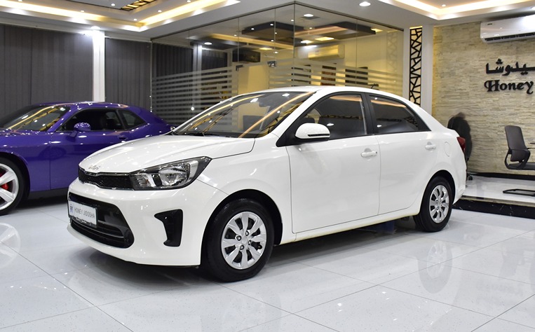 KIA Pegas ( 2024 Model ) in White Color GCC Specs